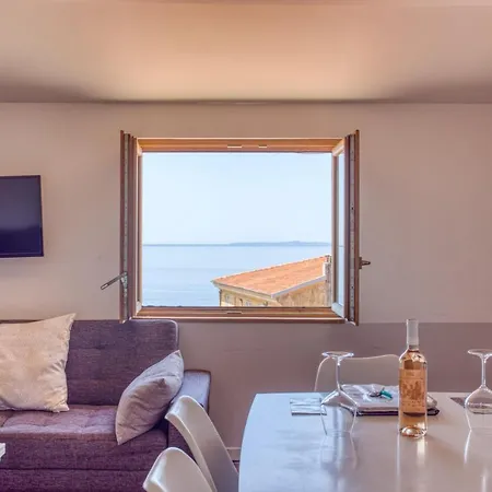 Le Gilly 6 - F3 Exceptionnel, Vue Mer, Moderne, Climatisation, Vieux-nice *